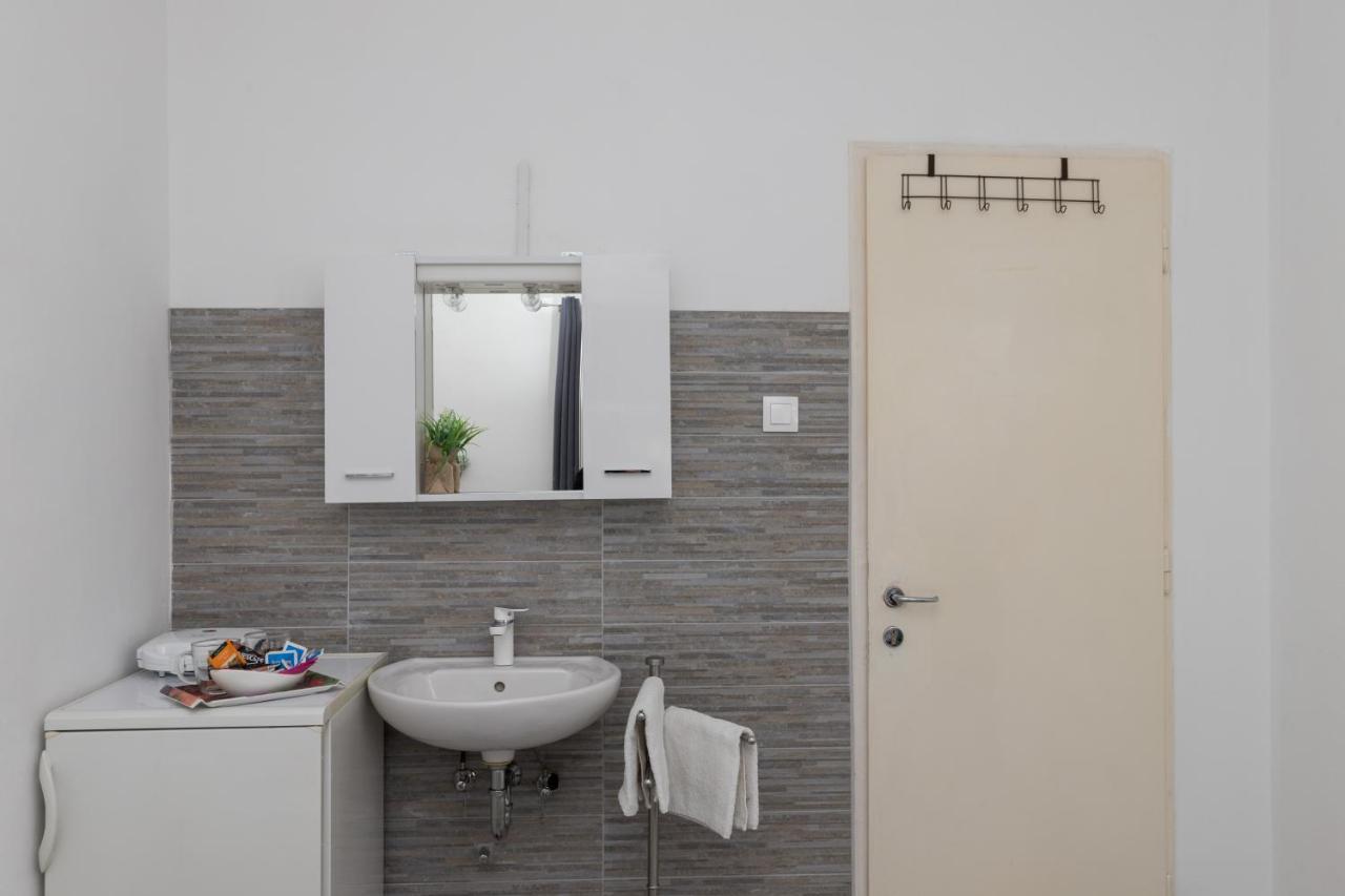 Guest House Bradas Dubrovnik Exterior photo